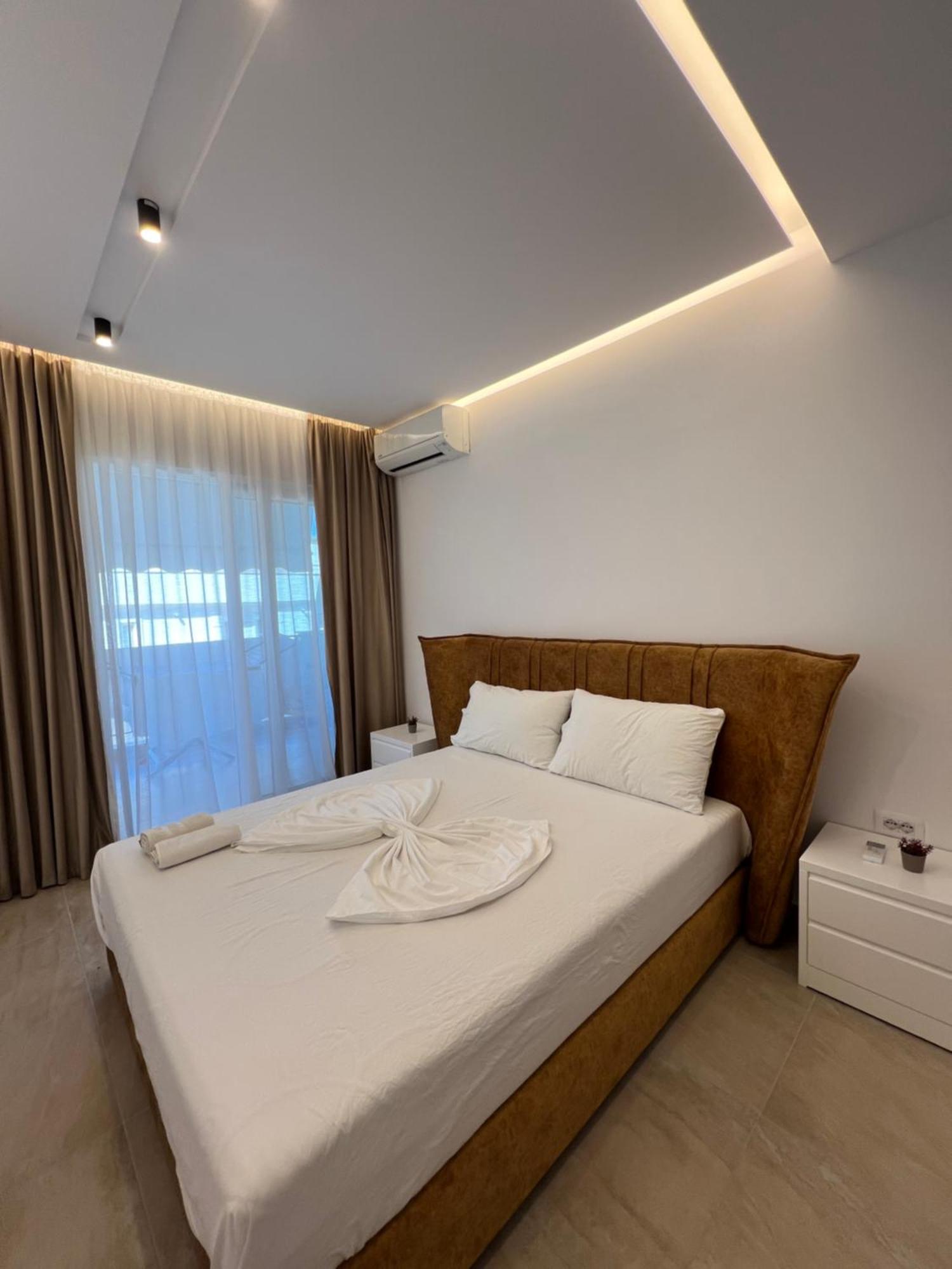 Saranda Deluxe Apartments Dış mekan fotoğraf