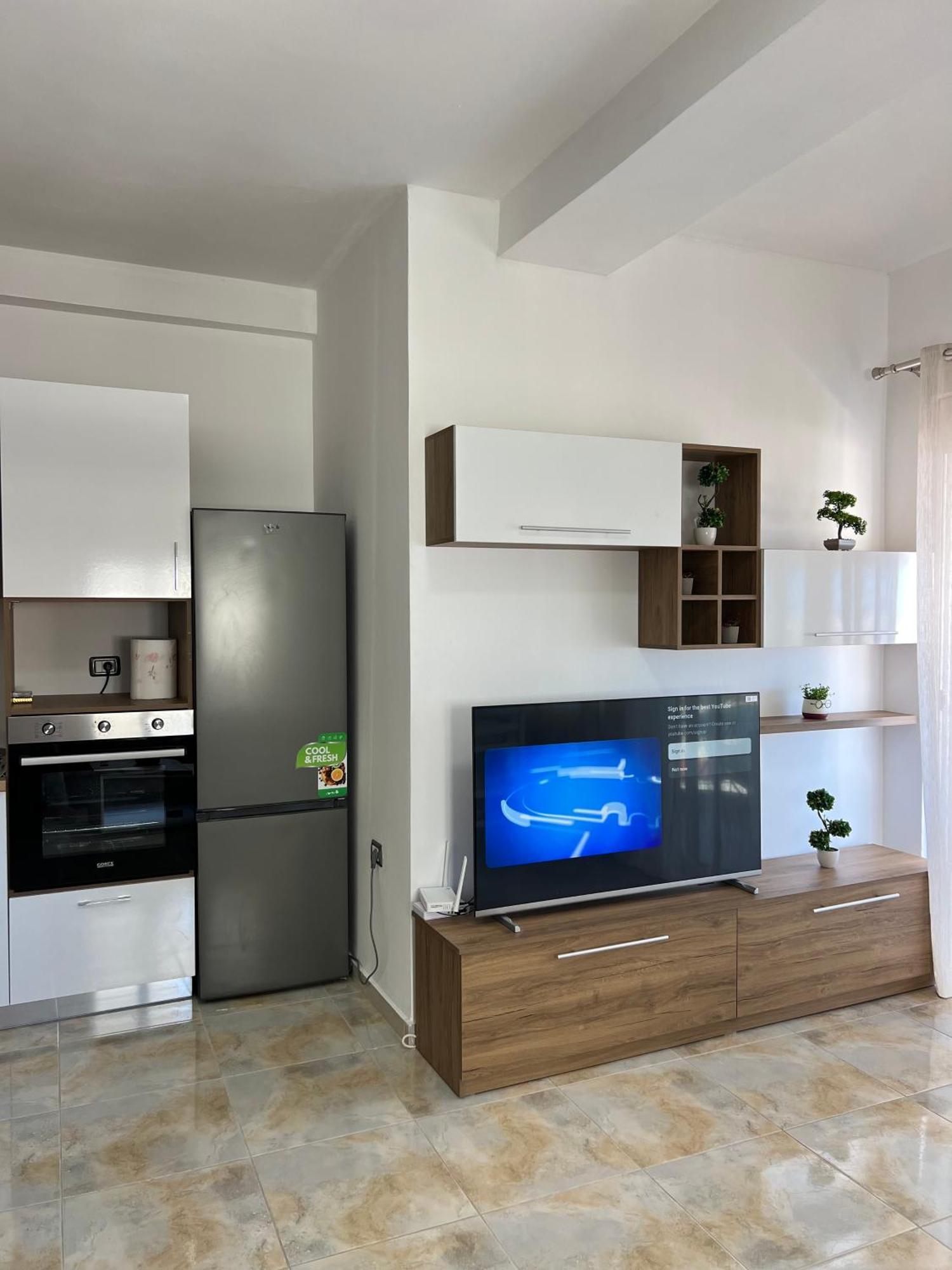 Saranda Deluxe Apartments Dış mekan fotoğraf